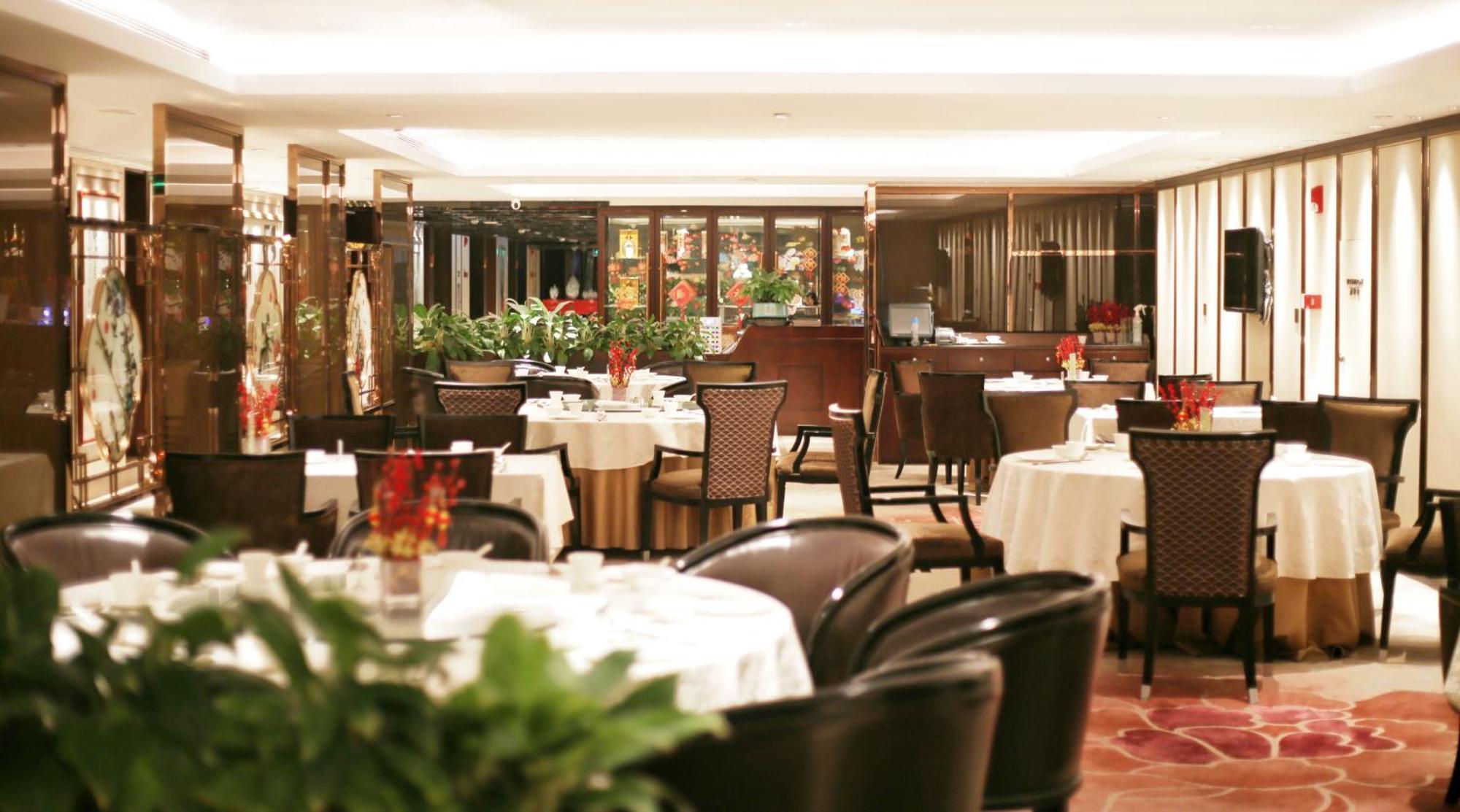Doubletree By Hilton Guangzhou-Free Shuttle Bus To Canton Fair Complex & Overseas Buyer Registration Services During Canton Fair Period Exteriör bild